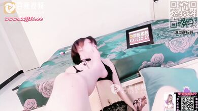 【香蕉视频】xjx-0102 清纯小姨子穿情趣内衣勾引姐夫-果冻姐姐